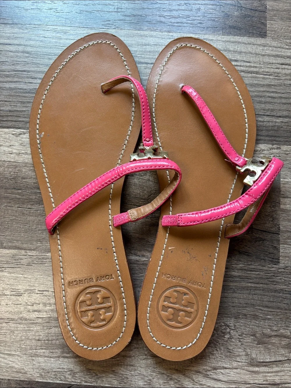 Tory Burch pink patent leather thong sandals